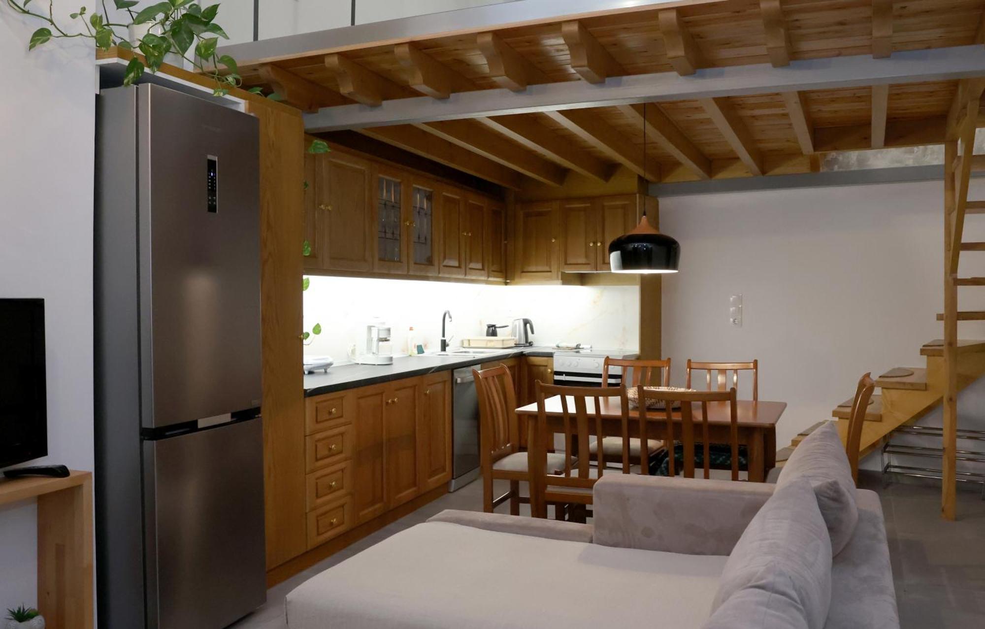 Cane'S Family Guest House Plomari Ngoại thất bức ảnh